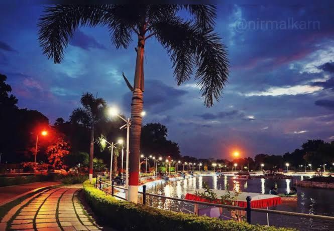 Amar Priya Guest House Kolkata Bagian luar foto